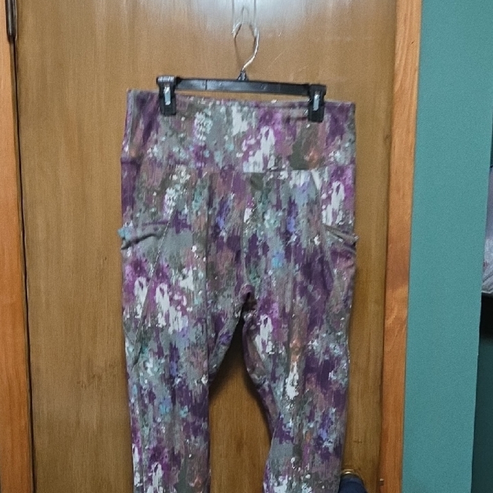 **2 for $10** Tahari Sport Leggings